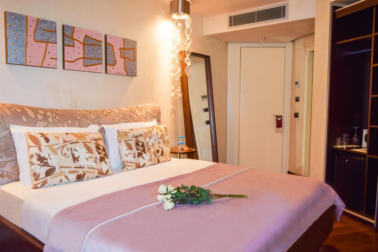 Les Fleurs Boutique Hotel Sofia Bagian luar foto