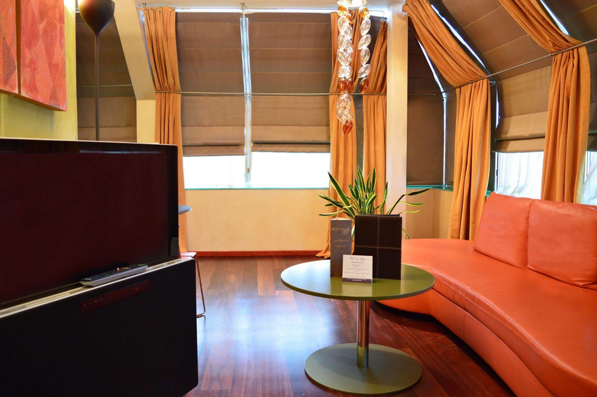 Les Fleurs Boutique Hotel Sofia Bagian luar foto