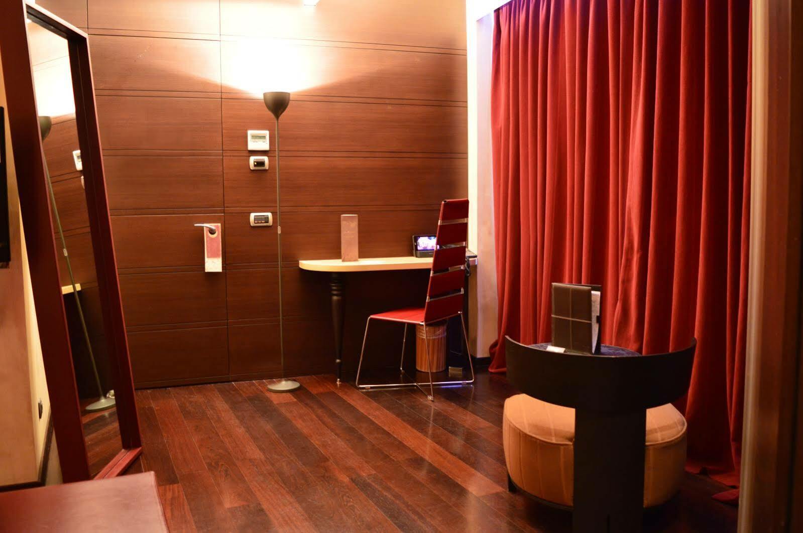Les Fleurs Boutique Hotel Sofia Bagian luar foto